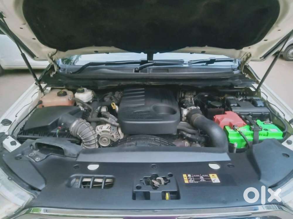 Ford Endeavour 3.2 Titanium At 4x4, 2016, Diesel