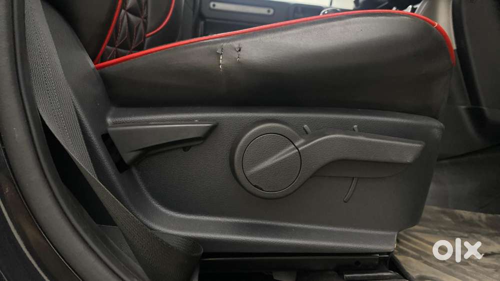 Mahindra Thar Lx Hard Top Petrol Mt 4wd, 2022, Petrol