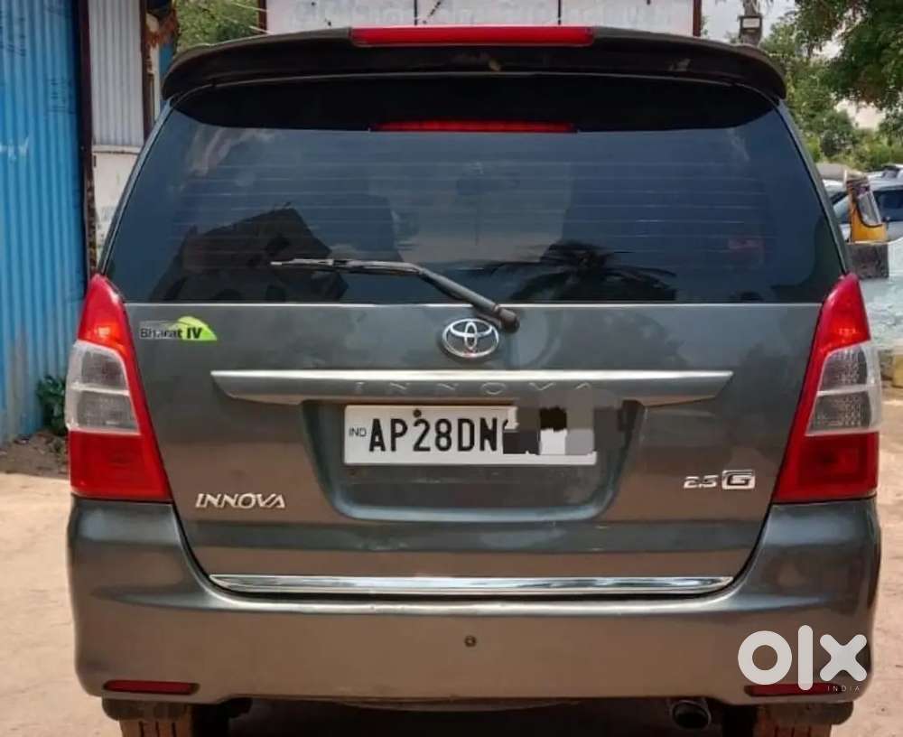 Toyota Innova 2.5 2013