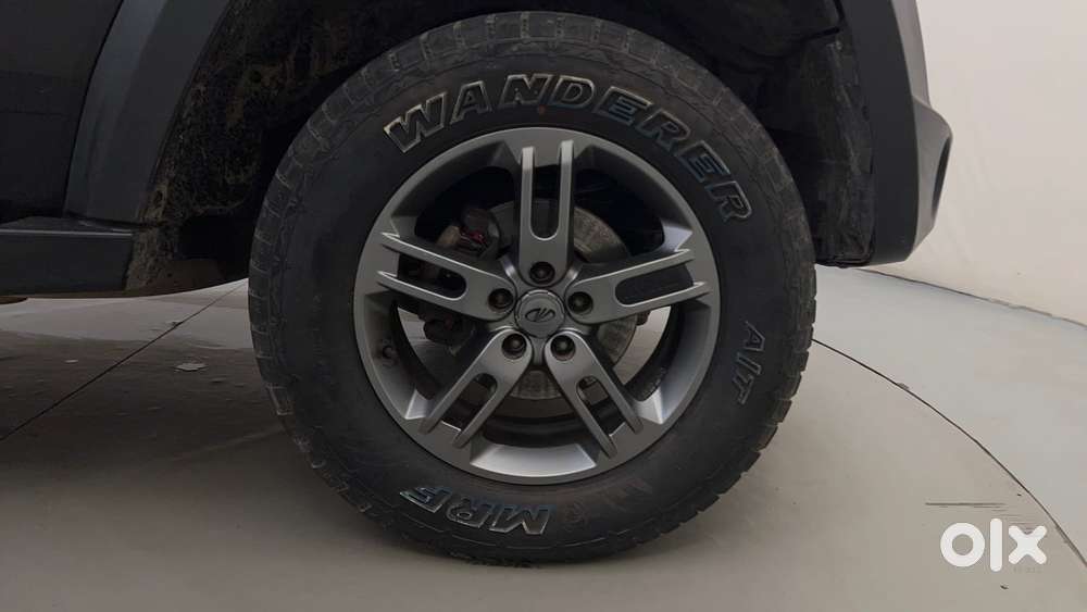 Mahindra Thar Lx Hard Top Petrol Mt 4wd, 2022, Petrol
