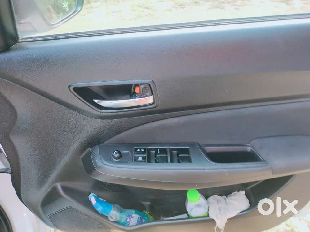 Maruti Suzuki Swift 2022 Petrol 31000 Km Driven