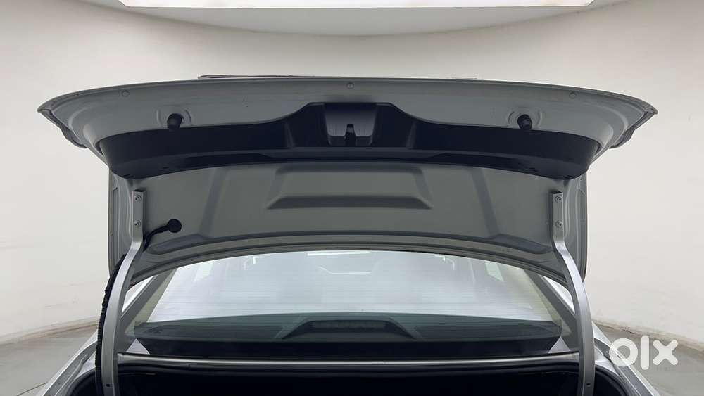Volkswagen Virtus 1.0 Topline Tsi At, 2024, Petrol