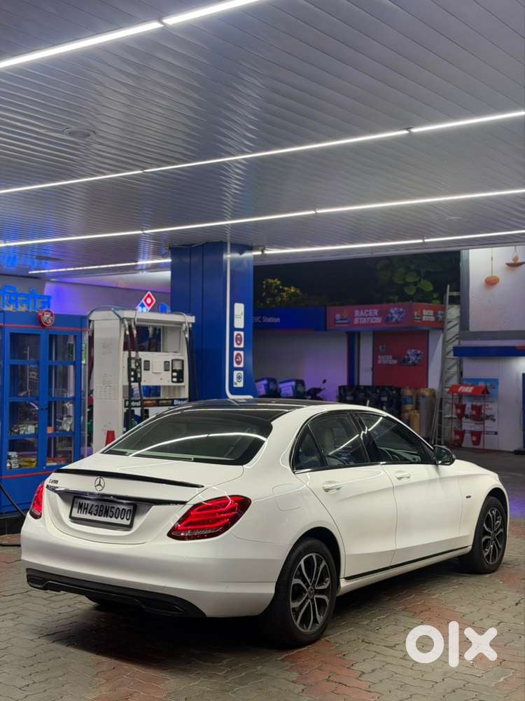 Mercedes-benz C-class 2018 39,000kms