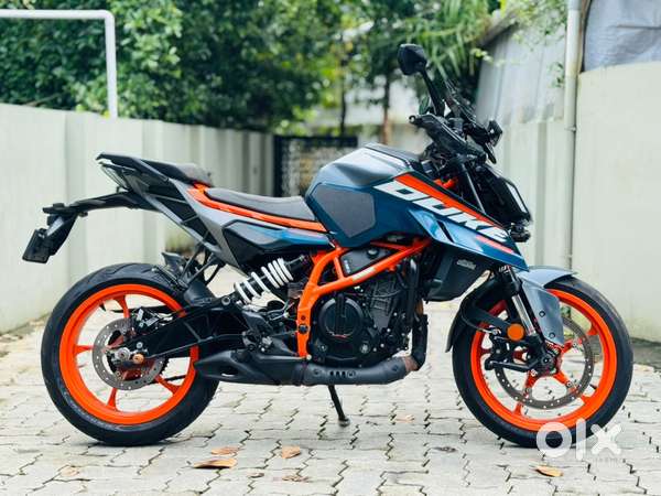 2023 Model duke 390 bs6 Abs
