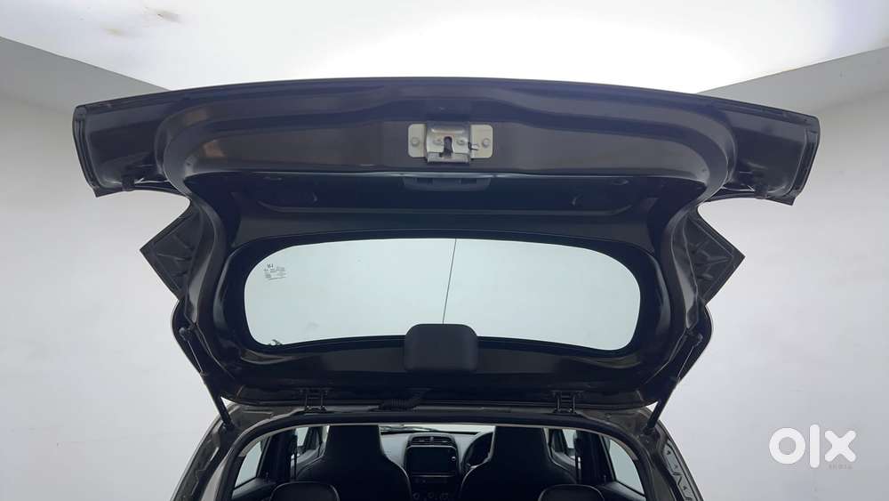 Renault Kwid 2019-ongoing 1.0 Rxt Amt (o), 2021, Petrol