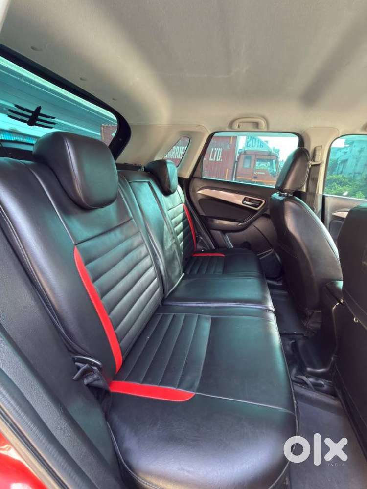 Maruti Suzuki Brezza Zdi+ Dual Tone, 2018, Diesel