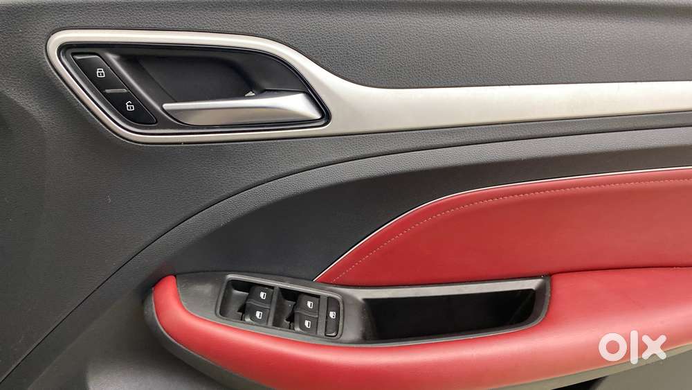 Mg Astor 1.3 Savvy Turbo At S Red, 2022, Petrol