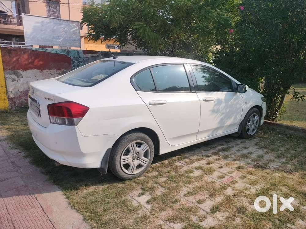 Honda City Petrol Manual 2011