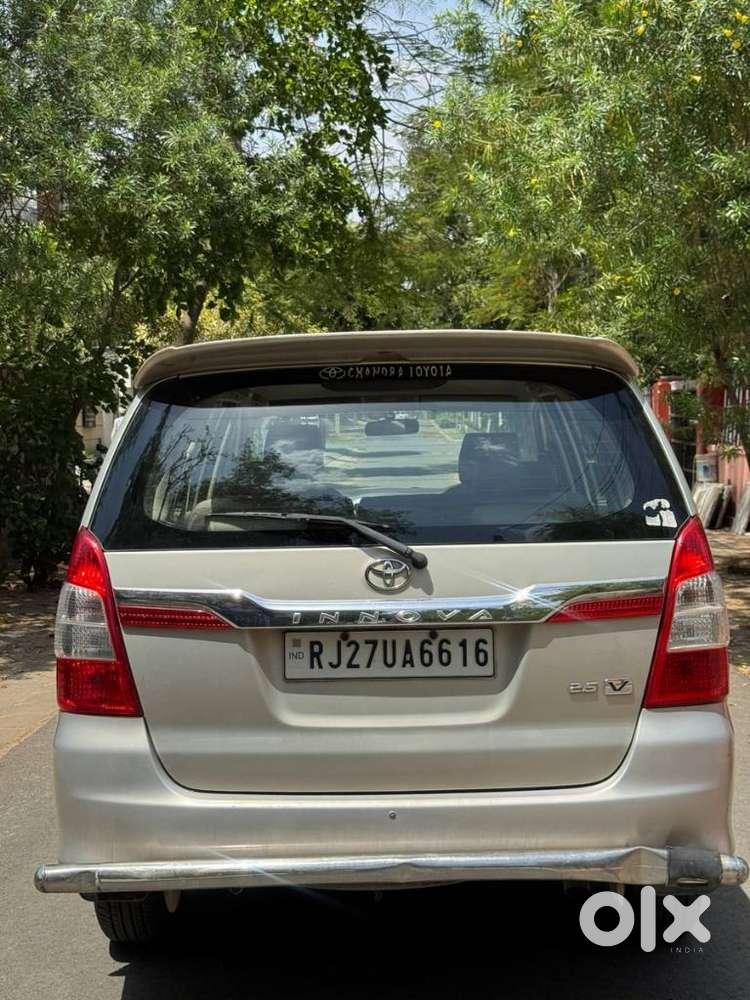 Toyota Innova 2.5 Vx 8 Str, 2014, Diesel