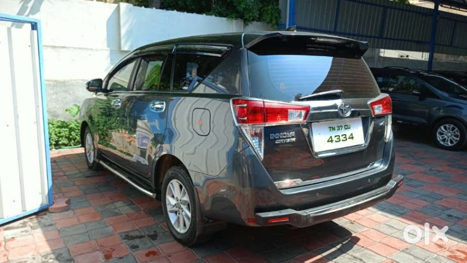 Toyota Innova Crysta 2.4 V, 2017, Diesel