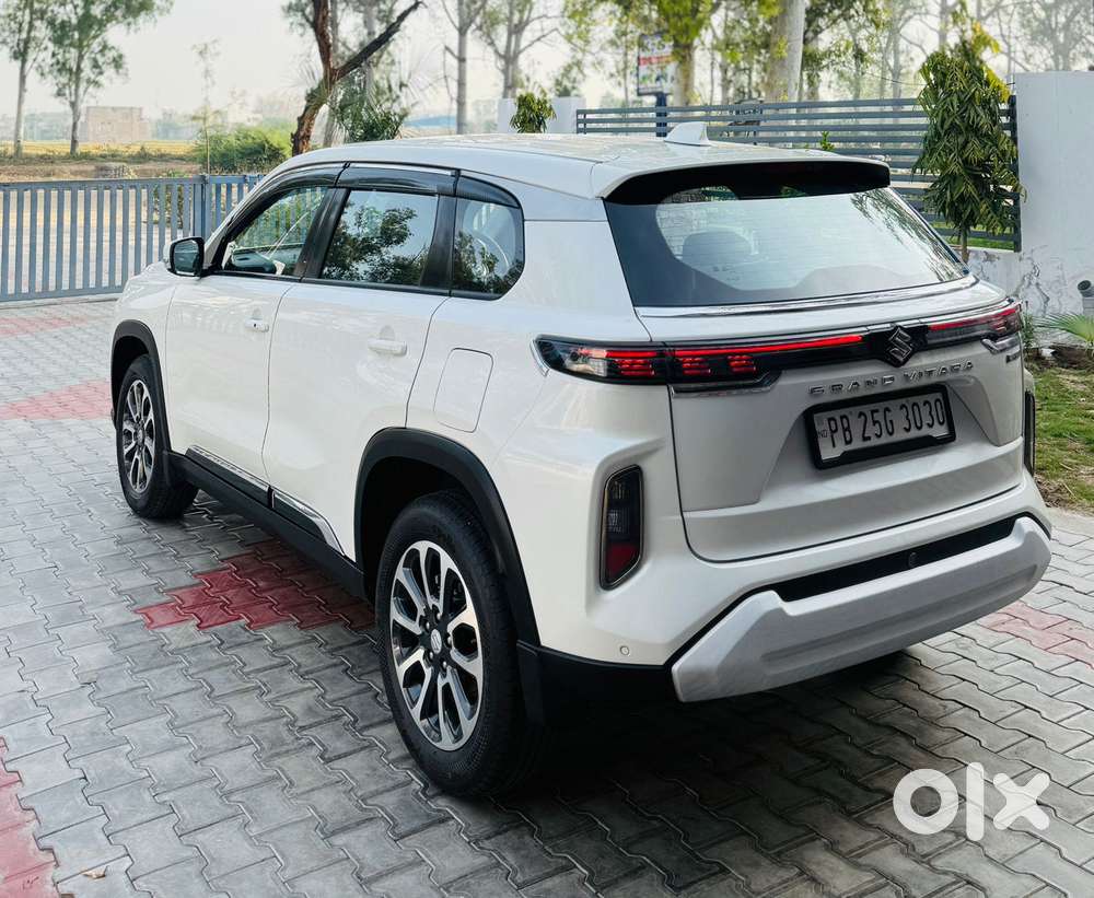 Maruti Suzuki Grand Vitara 1.5 Sigma Smart Hybrid, 2024, Petrol