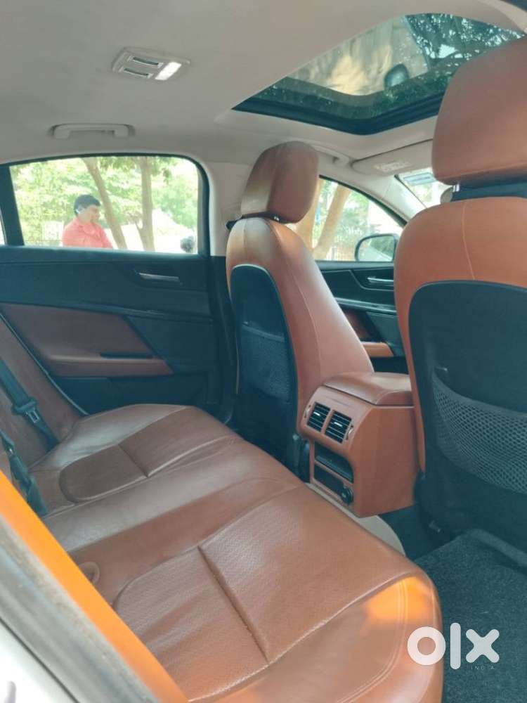 Jaguar Xe 2.0l Diesel Pure, 2017, Diesel