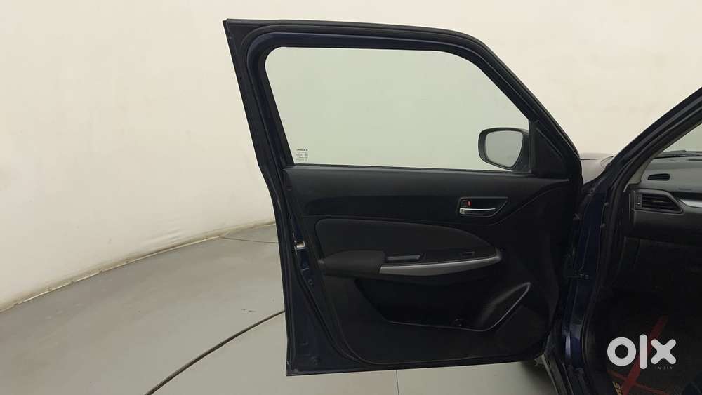 Maruti Suzuki Swift Amt Zxi, 2022, Petrol