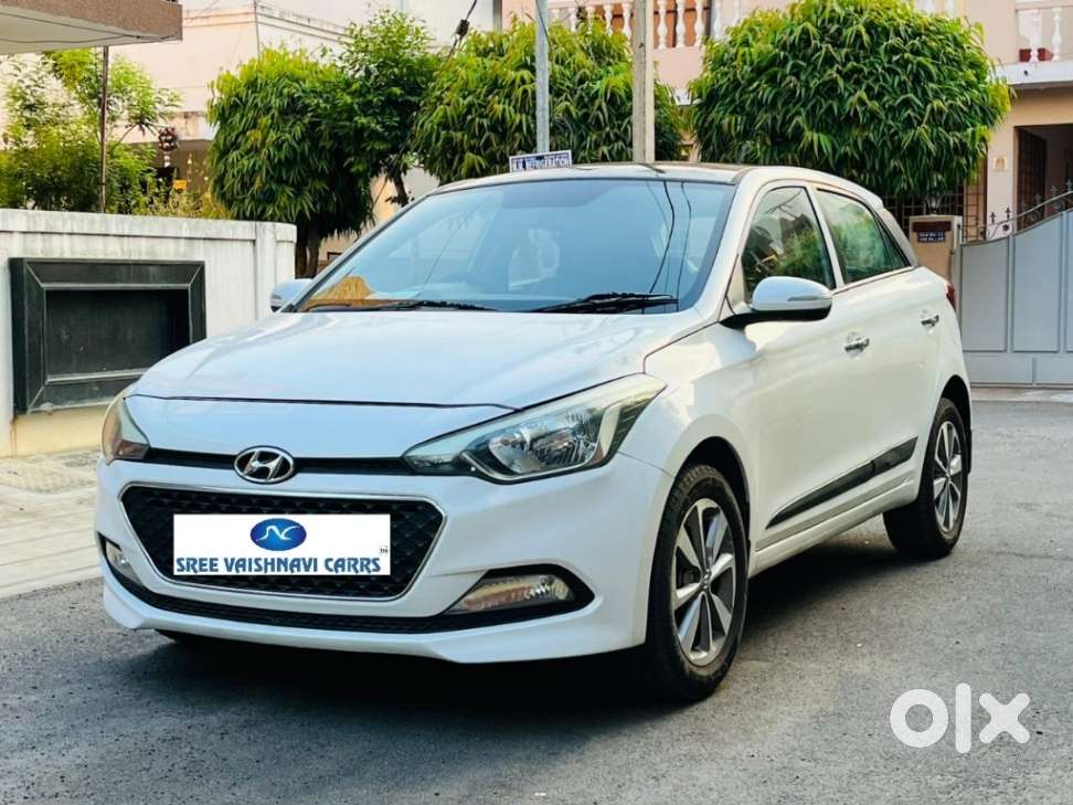 Hyundai Elite I20 1.4 Sportz (o) Crdi, 2015, Diesel