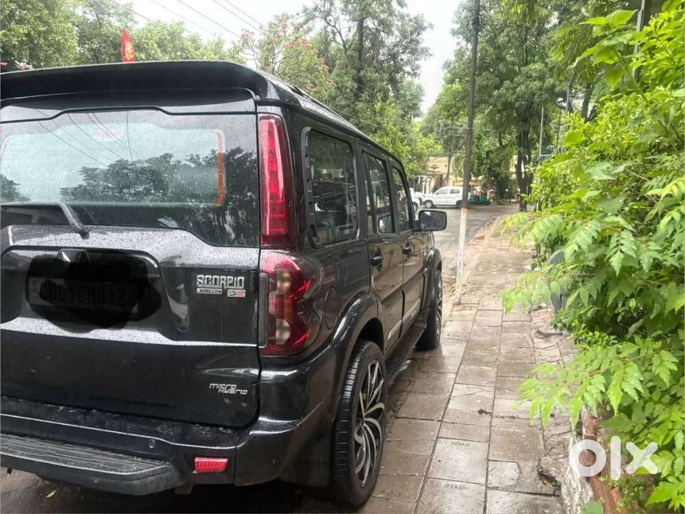 Mahindra Scorpio Classic 2.2 S 11 Mt 7 Cc, 2022, Diesel