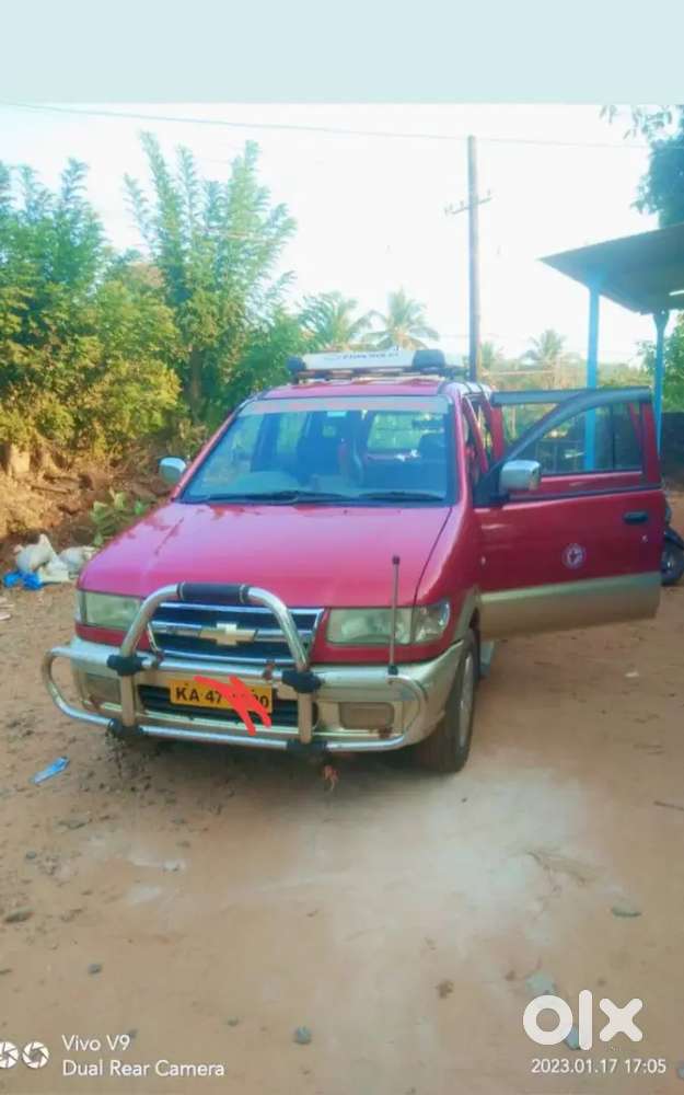 Chevrolet Tavera 2011