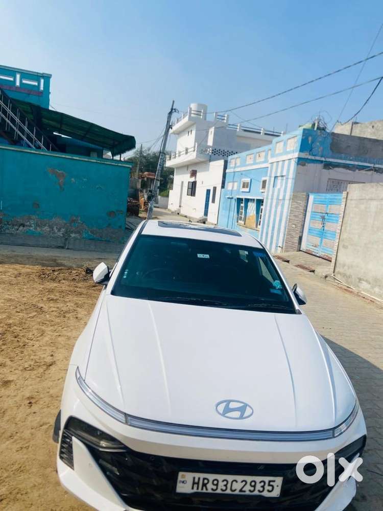 Hyundai Verna 2023 Petrol Top Model 61000 Km Driven .