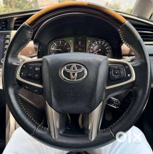 Toyota Innova Crysta 2.8 Zx Automatic 7 Str, 2023, Diesel