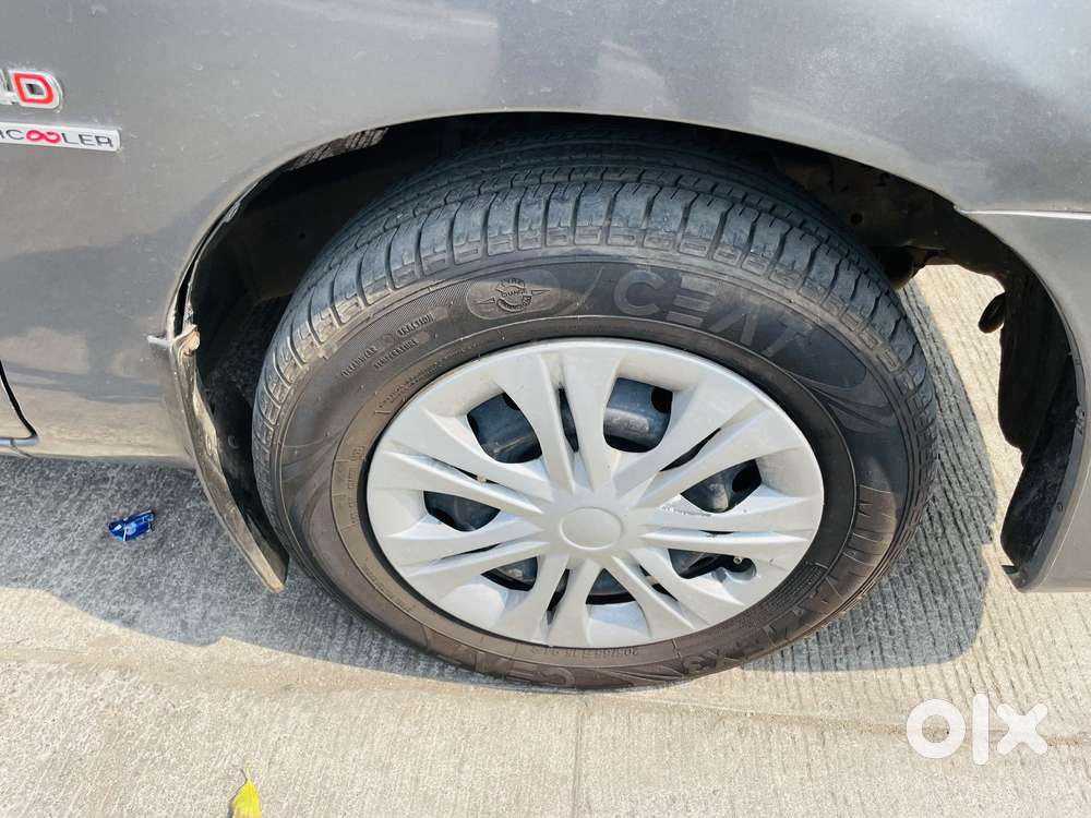 Toyota Innova 2.5 G (diesel) 8 Seater, 2011, Diesel