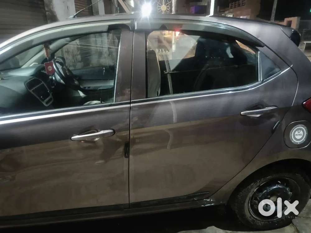 Tata Tiago 2017 Petrol Well Maintained