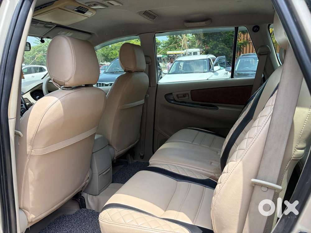 Toyota Innova 2.5 G (diesel) 7 Seater, 2014, Diesel