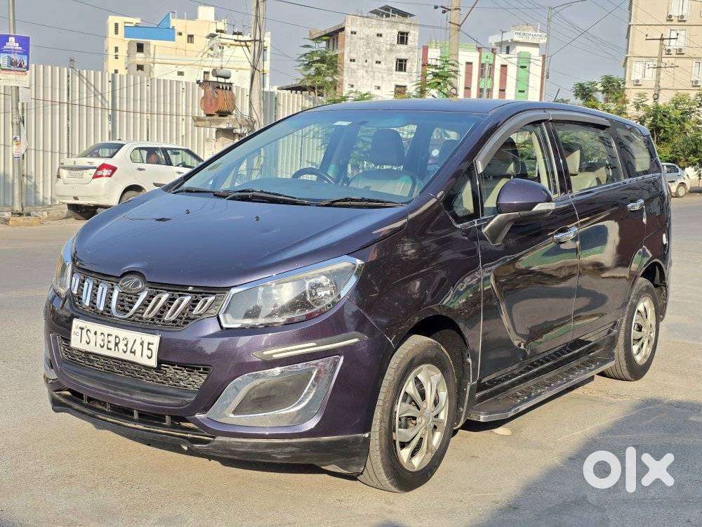 Mahindra Marazzo M4, 2020, Diesel