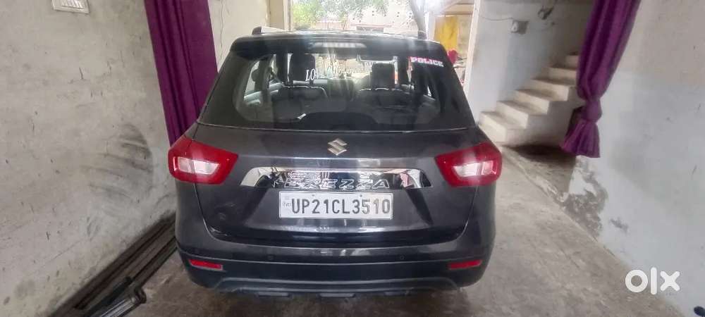 Maruti Suzuki Breeza Lxi Price 580000