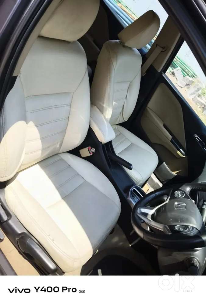 Honda City 2019 Petrol Amt Top End Varient Just 69350 Km Driven