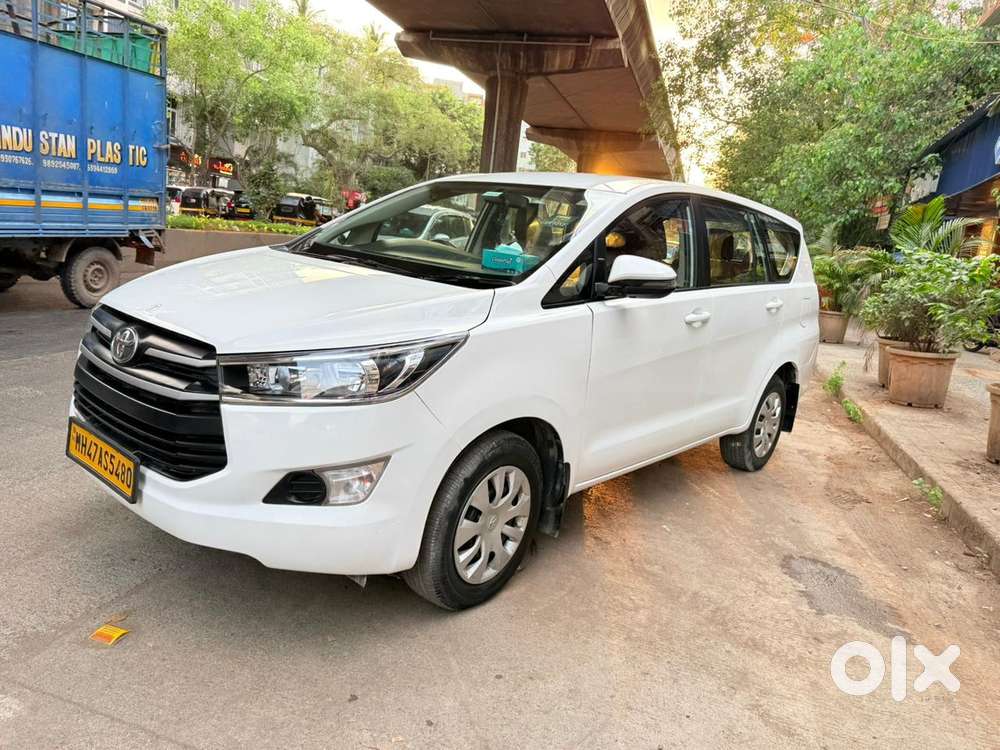 Toyota Innova Crysta [2020-ongoing] 2.7 Gx Mt 7 Str, 2022, Diesel