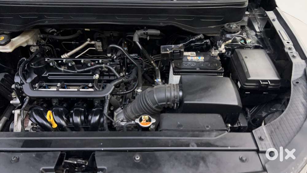 Hyundai Venue 1.2 S (o), 2022, Petrol