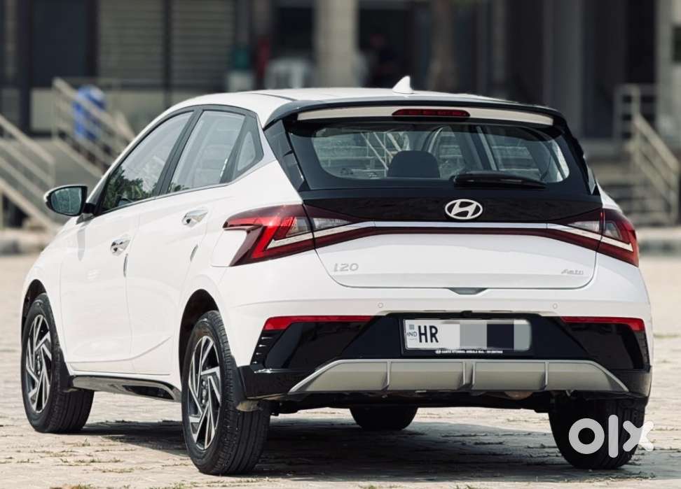 Hyundai I20 Asta (o) 1.2 Mt Dual Tone, 2025, Petrol