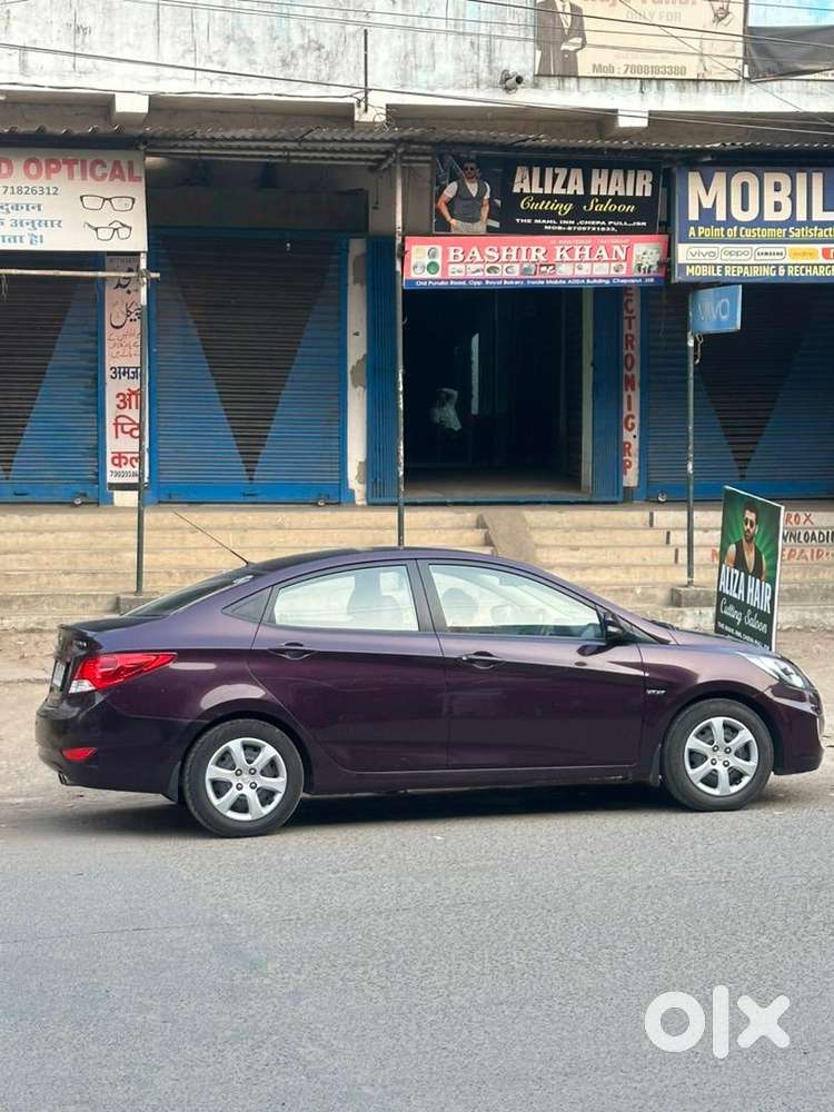 Hyundai Petrol Car 2012