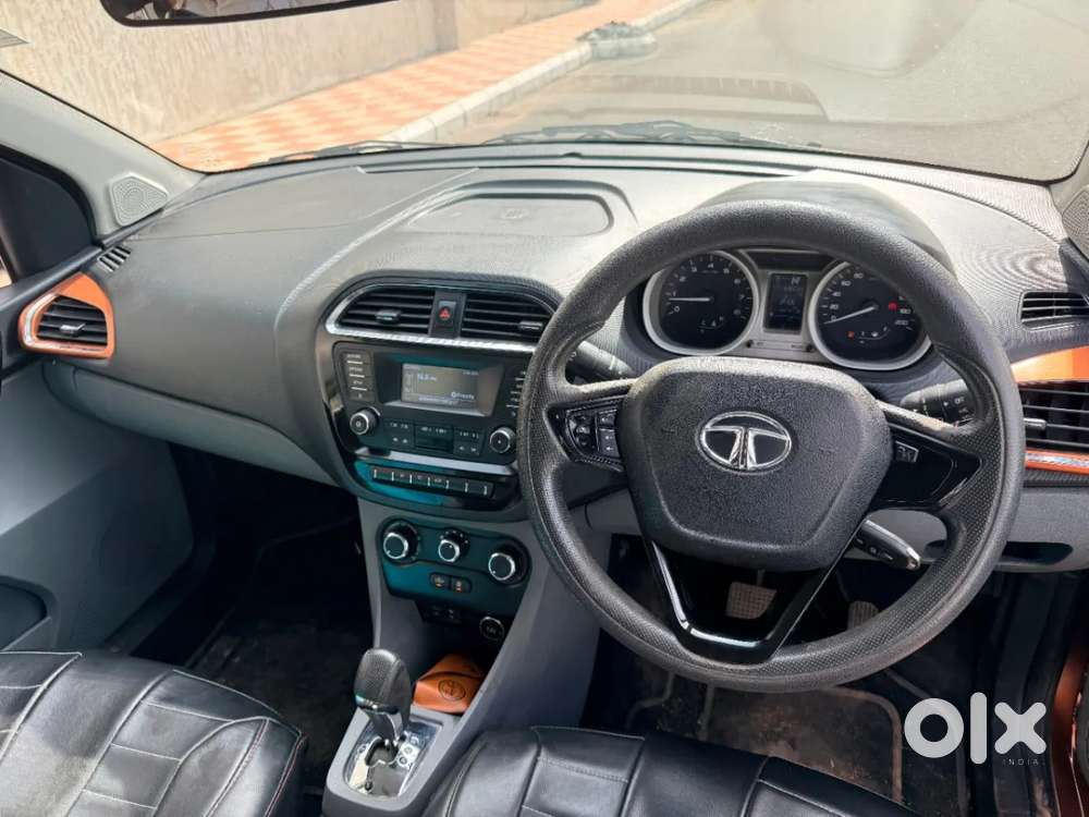 Tata Tigor Xza, 2017, Petrol