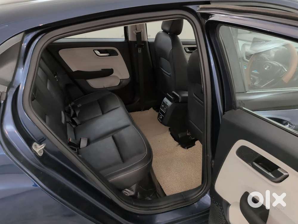 Tata Altroz 1.2 Xz Plus I-turbo, 2023, Petrol