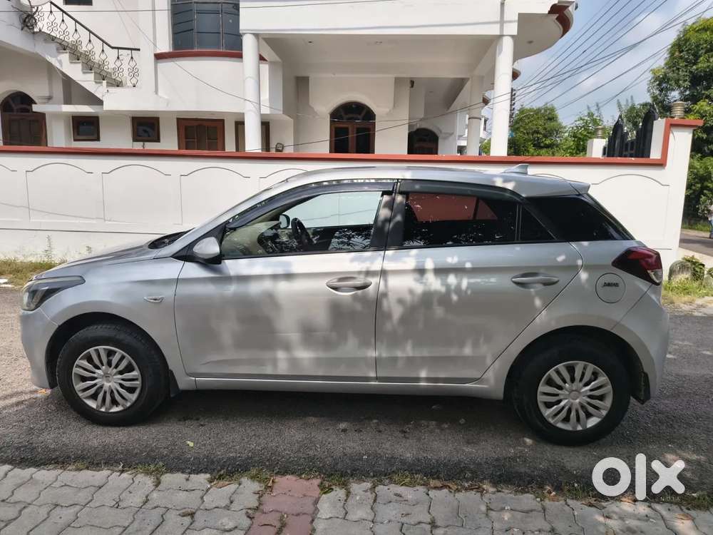 Hyundai Elite I20 [ ] 1.2 Sportz, 2016, Petrol