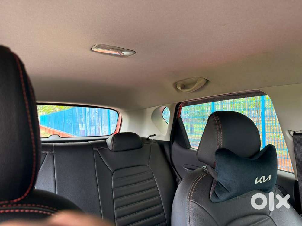 Kia Sonet Petrol 2021