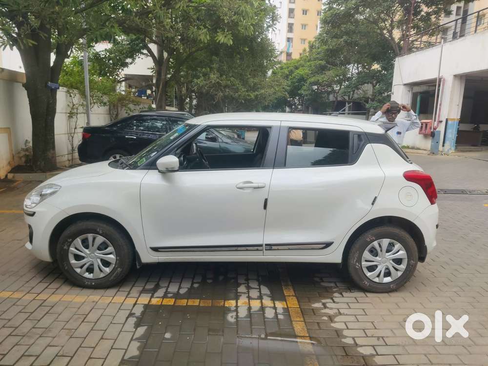Maruti Suzuki Swift Vvt Vxi, 2021, Petrol