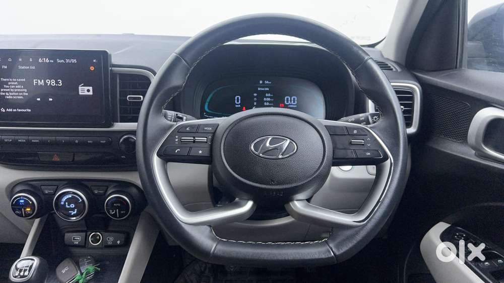 Hyundai Venue Sx, 2024, Petrol