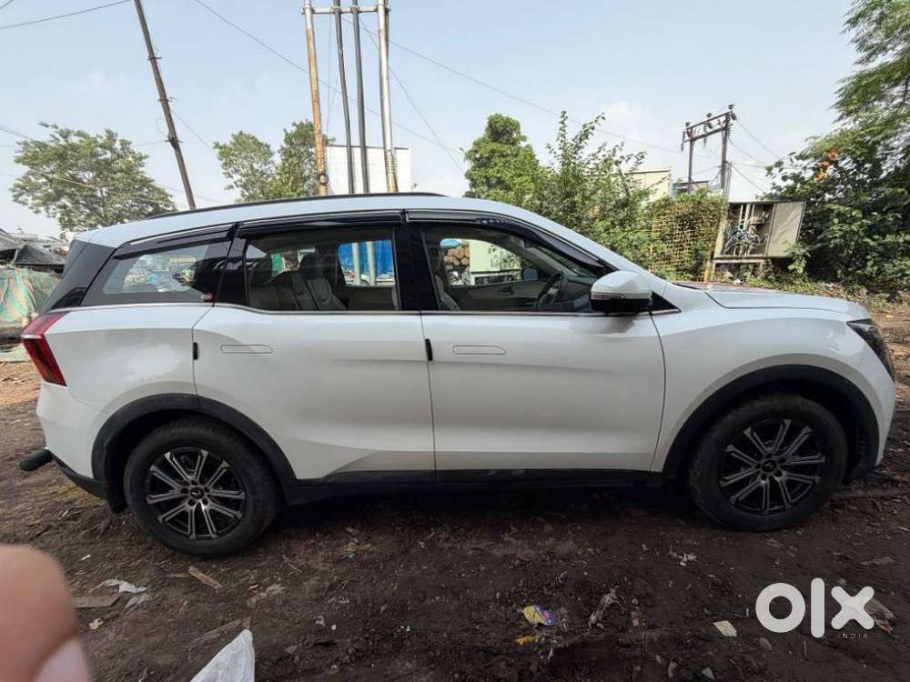 Mahindra Xuv700 2.2 Ax 7 Diesel At Str Awd, 2024, Diesel