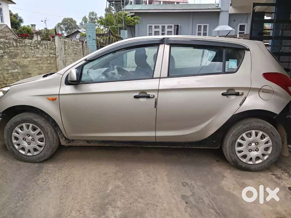 Hyundai I20 2012 Petrol 65000 Km Driven