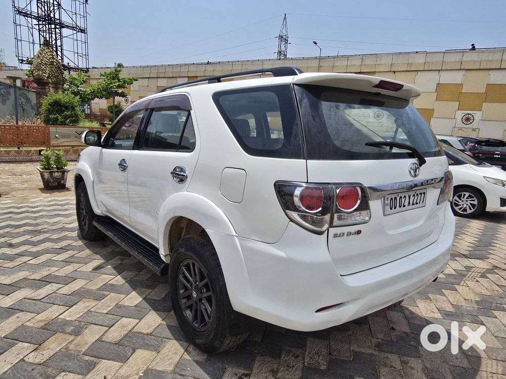 Toyota Fortuner 4x2 Mt 2.8 Diesel, 2015, Diesel