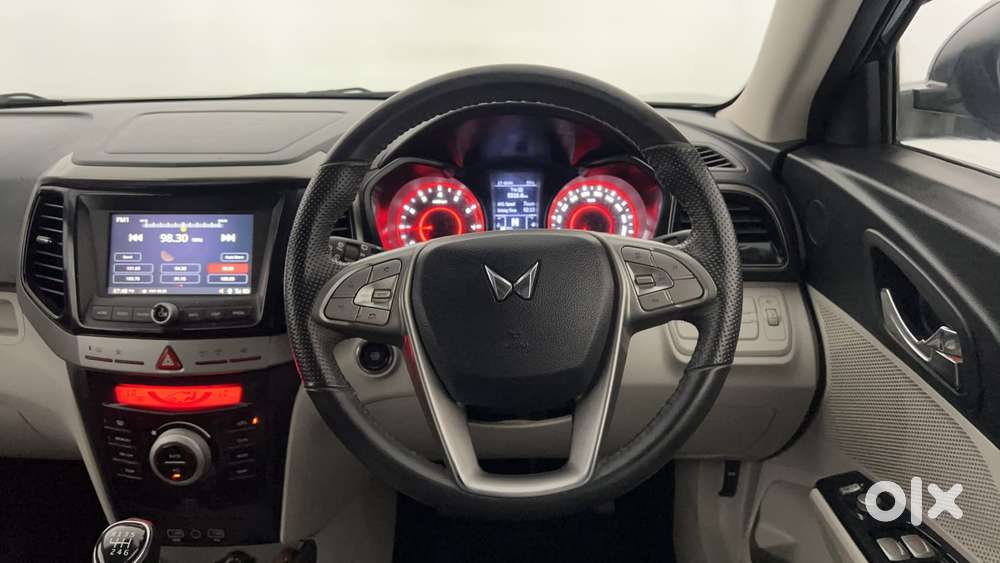 Mahindra Xuv300 W8 Amt Optional Diesel, 2022, Petrol