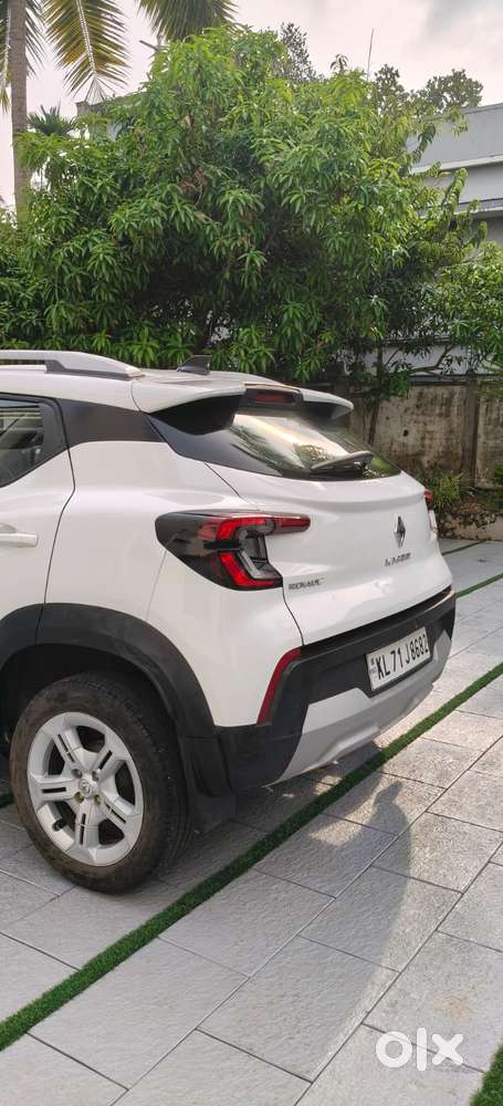 Renault Kiger Rxt, 2022, Petrol
