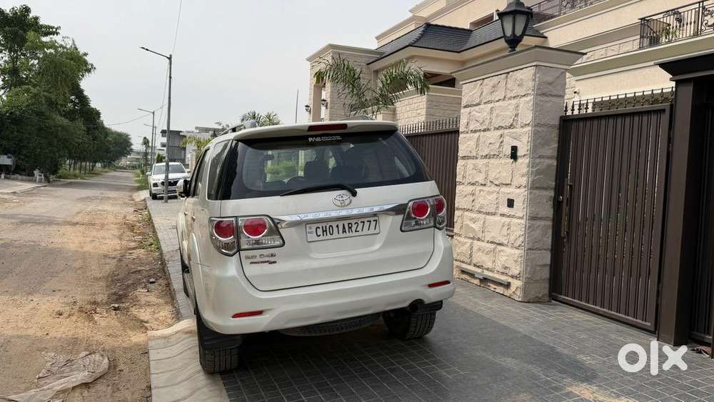 Toyota Fortuner 2013 Diesel Well Maintained