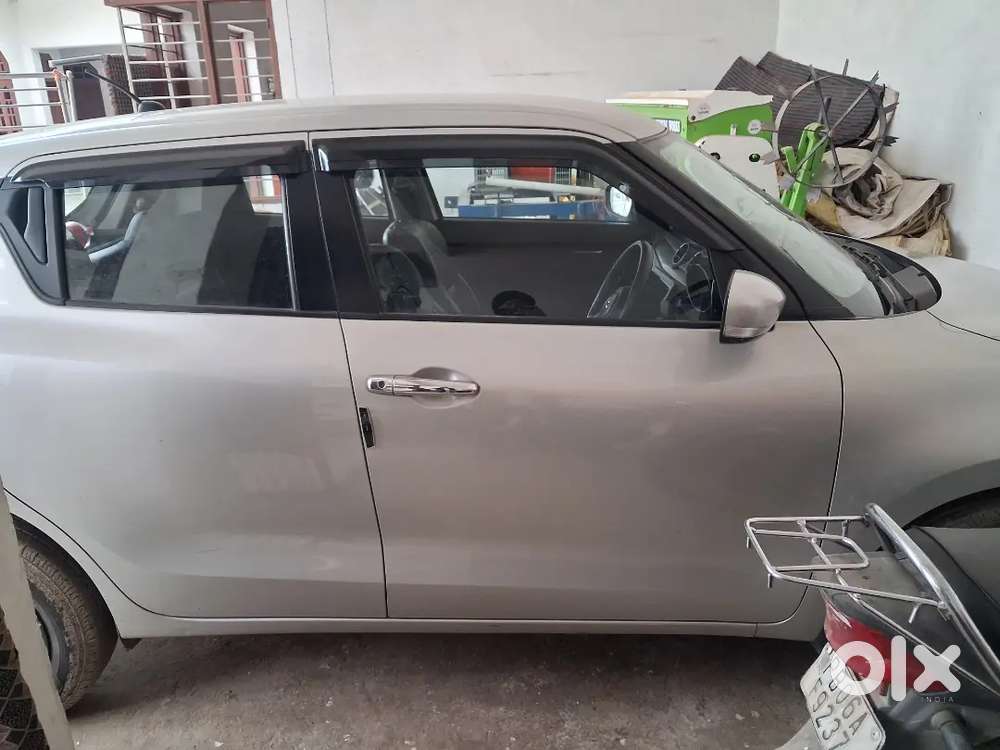 Maruti Suzuki Swift 2021 Petrol