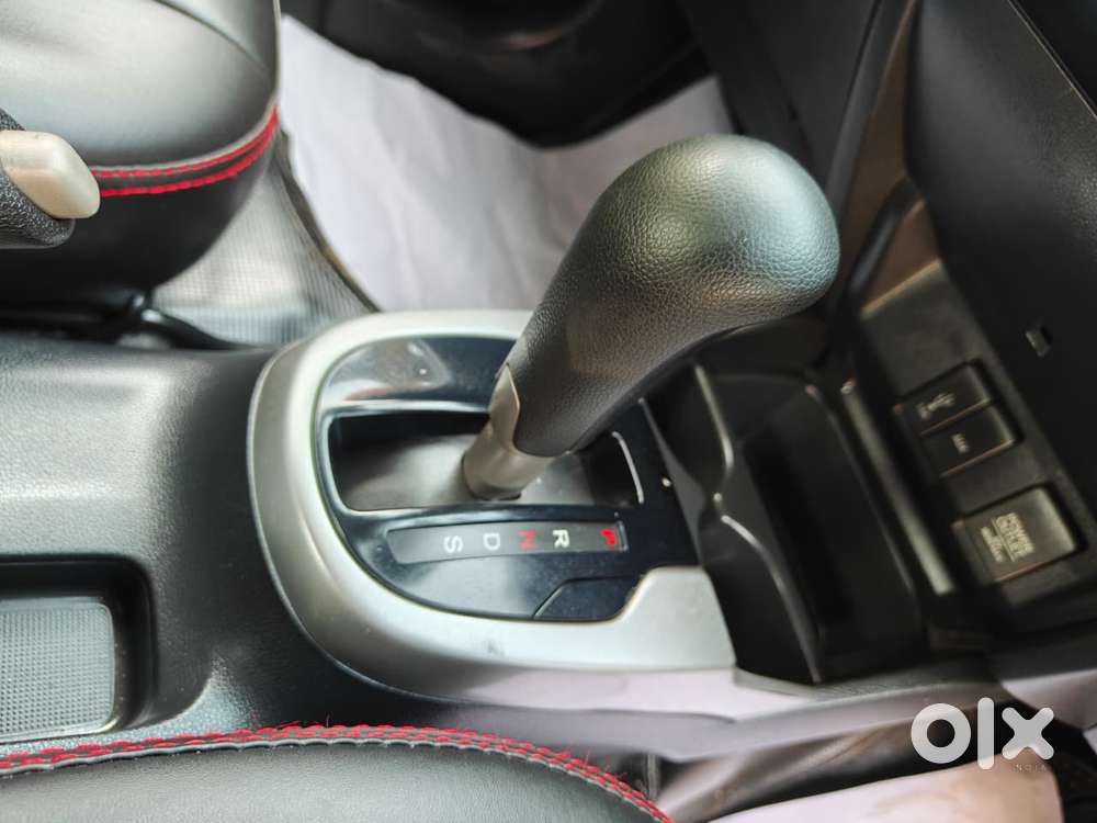 Honda Jazz V Automatic, 2019, Petrol