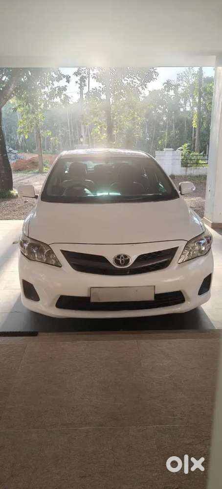 Toyota Corolla Altis Limited 2013