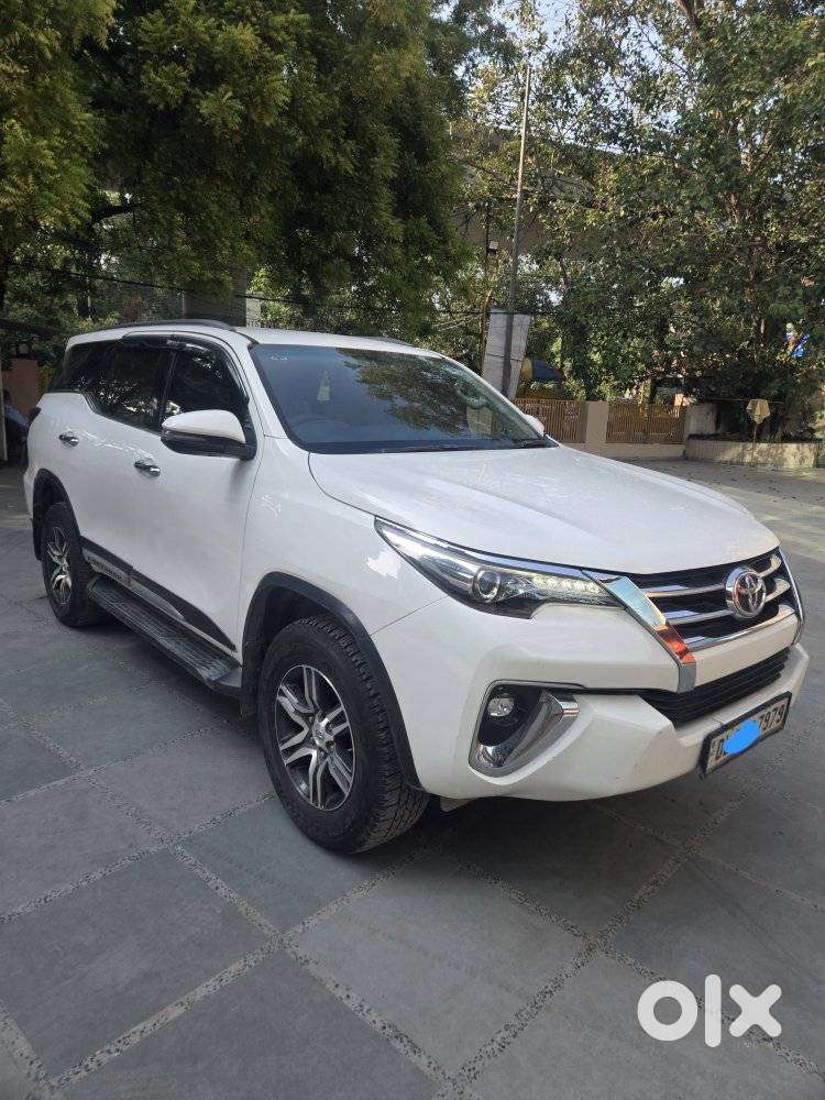 Toyota Fortuner 3.0 4x2 Automatic, 2019, Diesel