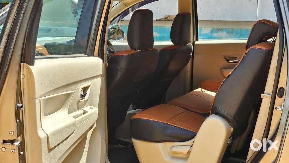 Maruti Suzuki Ertiga 2022-2023 Vxi Cng, 2022, Cng & Hybrids