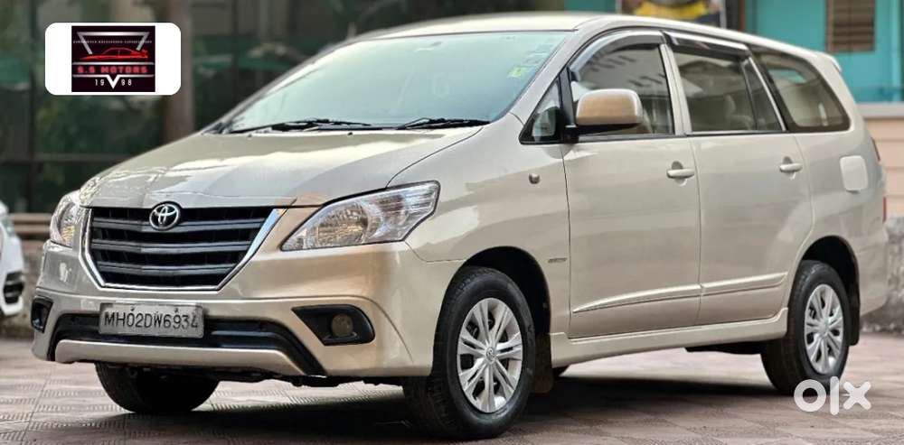 Toyota Innova 2.5 G (diesel) 8 Seater Bs Iv, 2015, Diesel